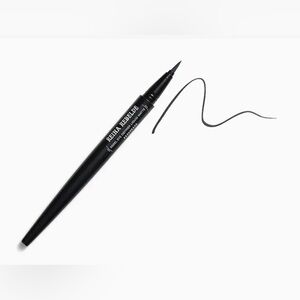 REINA REBELDE REBEL EYE DEFINER LIQUID MATTE EYELINER